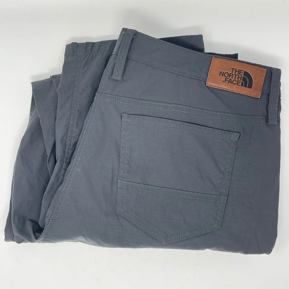 The North Face Mens Motion Pants Gray 38 Short Hiking Outdoor Travel 0295